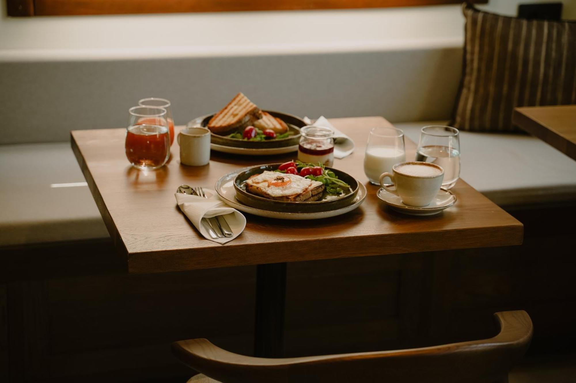 カストラキオン Mones Bed & Breakfast エクステリア 写真