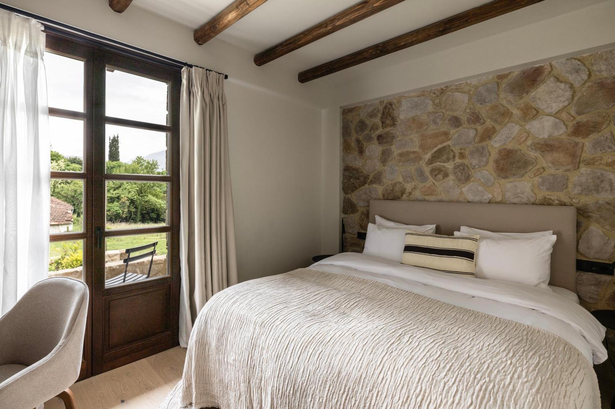 カストラキオン Mones Bed & Breakfast エクステリア 写真